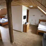 Na Gruntu 3* Lipná